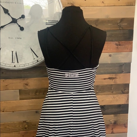 Black and white striped dress - Picture 3 of 4